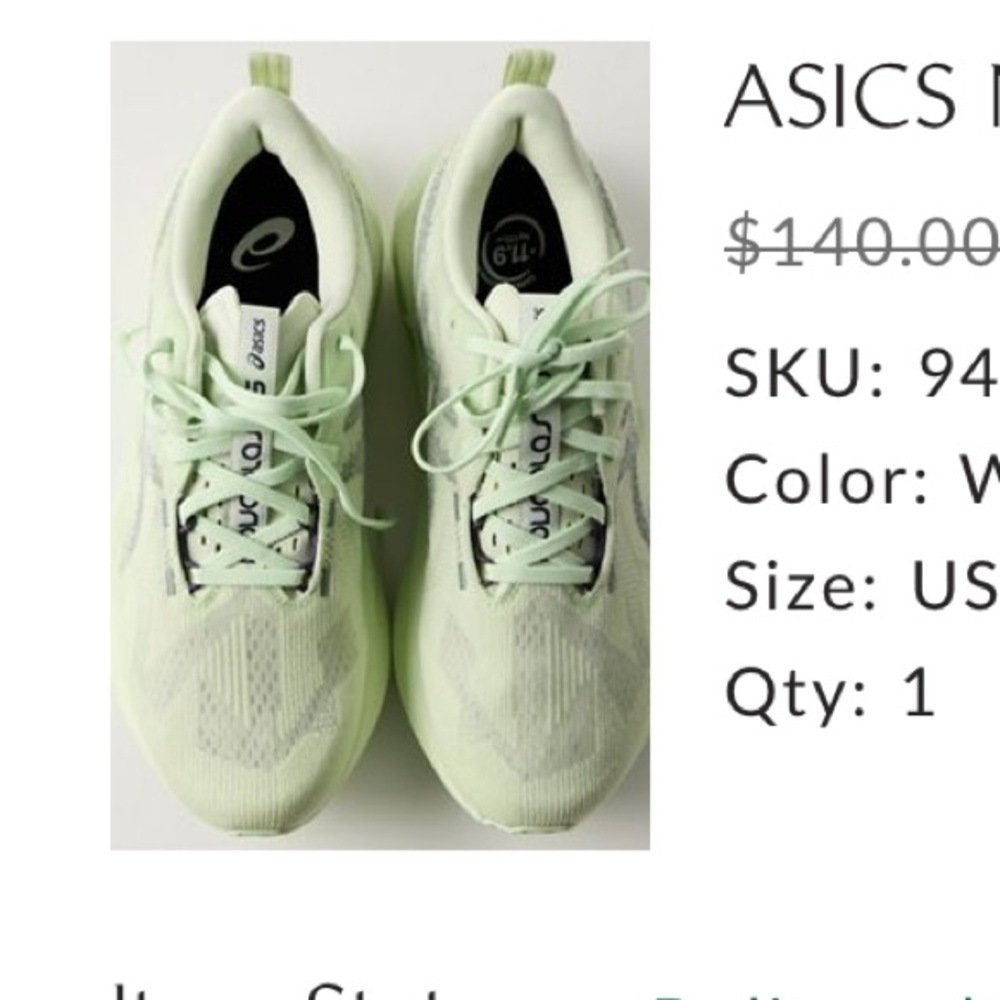 ASICS Novablast 5 Sneakers in Whisper Green